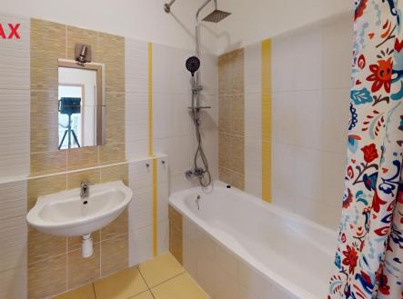 Pronájem bytu, 3+kk, 87 m²
