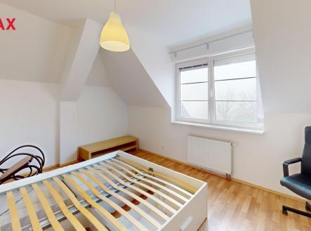 Pronájem bytu, 3+kk, 87 m²