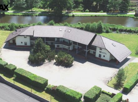 Prodej hotel, 1 630 m²