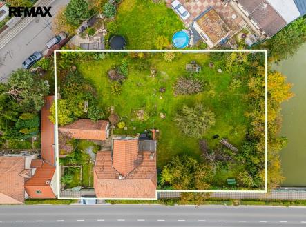 Prodej pozemku pro bydlení, 1 309 m²