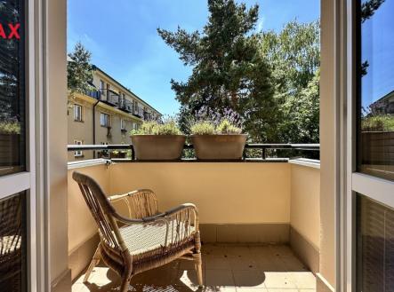 Pronájem bytu, 2+kk, 68 m²