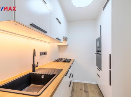 Prodej bytu, 2+kk, 43 m²