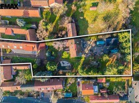 Prodej pozemku pro bydlení, 3 453 m²