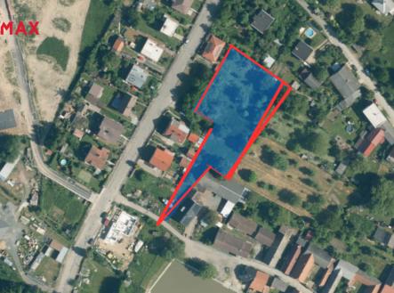 Prodej pozemku pro bydlení, 3 860 m²