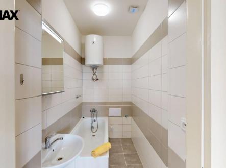 Pronájem bytu, 2+kk, 43 m²