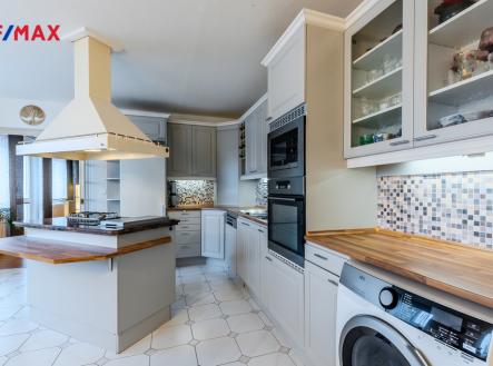 Prodej bytu, 3+1, 136 m²