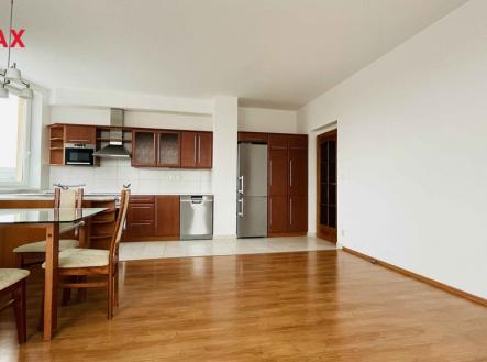 Pronájem bytu, 2+kk, 61 m²