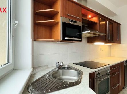 Pronájem bytu, 2+kk, 61 m²