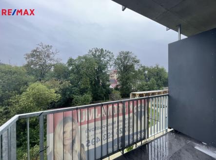 Pronájem bytu, 1+kk, 29 m² obrázek