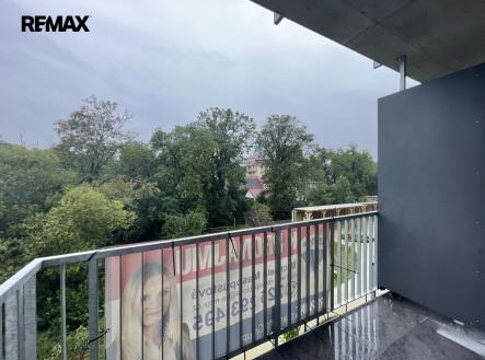 Pronájem bytu, 1+kk, 29 m² obrázek