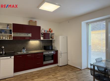 Pronájem bytu, 2+kk, 55 m²