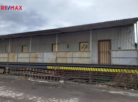 Pronájem skladovací prostor, 151 m²