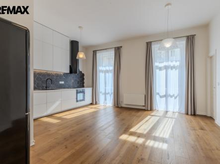 Pronájem bytu, 3+kk, 109 m²