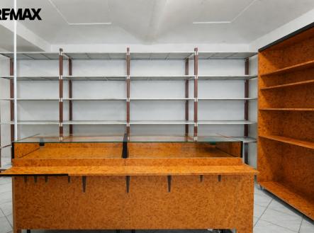 Pronájem obchodní prostor, 170 m²