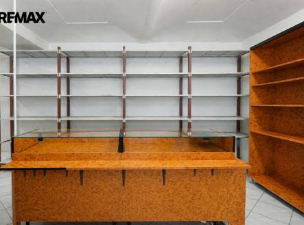 Pronájem obchodní prostor, 170 m²