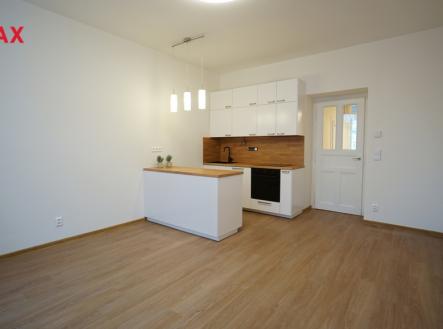 Pronájem bytu, 3+kk, 70 m²