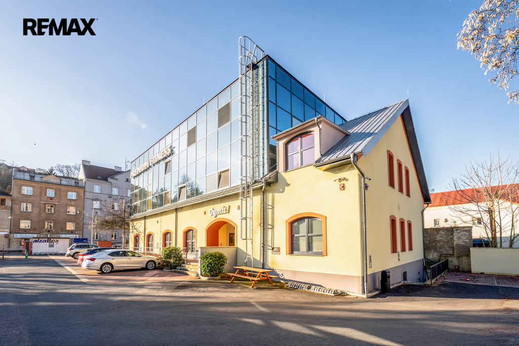 Pohled na kanceláře z boku