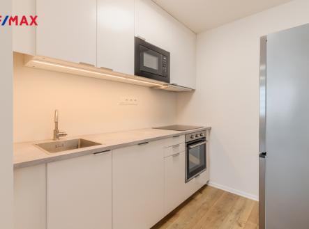 Pronájem bytu, 2+kk, 45 m²