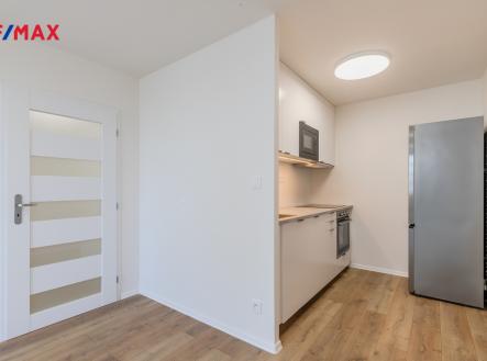 Pronájem bytu, 2+kk, 45 m²
