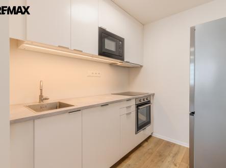 Pronájem bytu, 2+kk, 45 m²