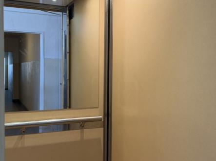 Prodej bytu, 1+kk, 28 m²