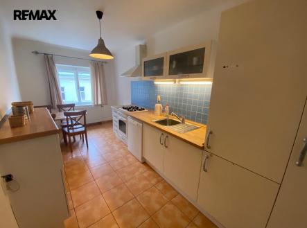 Pronájem bytu, 3+1, 80 m²