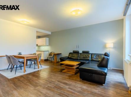 Prodej bytu, 3+kk, 110 m²