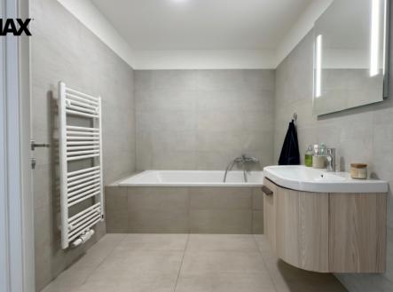 Pronájem bytu, 2+kk, 56 m²