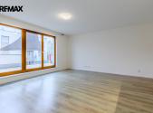 Pronájem bytu, 4+kk, 87 m²