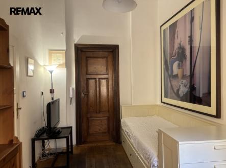 Pronájem bytu, 1+kk, 20 m²