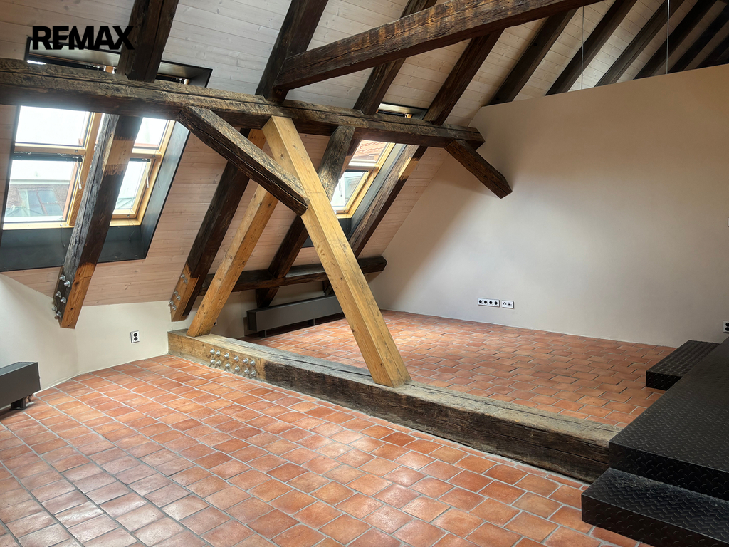 img-2896.jpeg