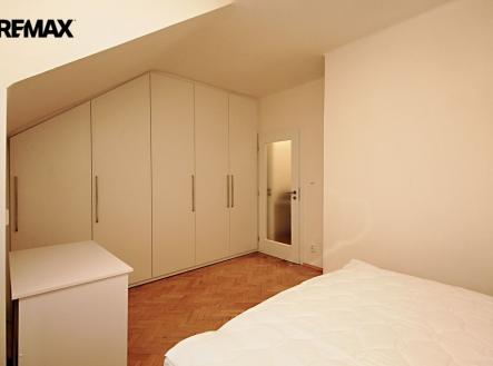 Pronájem bytu, 2+kk, 59 m²