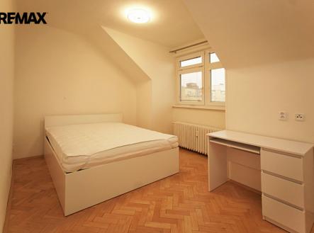 Pronájem bytu, 2+kk, 59 m²