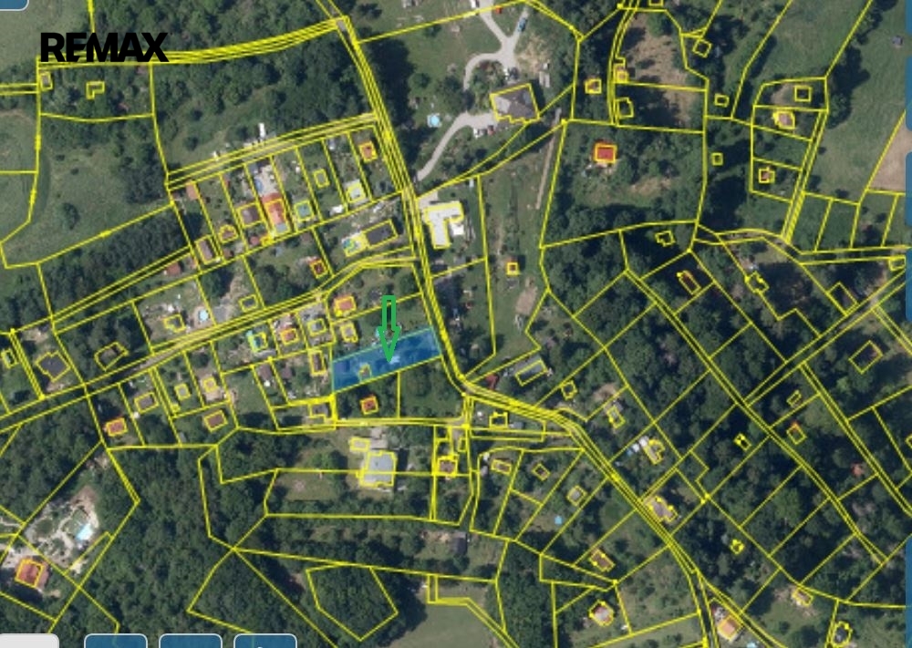 2605-km-na-vrazi-pozemek-big.jpg