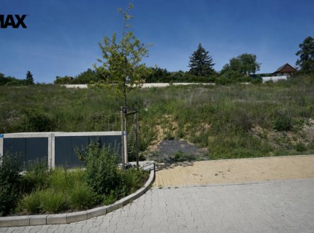 Prodej stavebního pozemku 721m2, K Housličkám Praha 6 Lysolaje