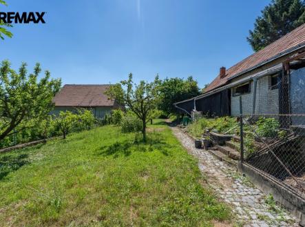 Prodej pozemku pro bydlení, 697 m²