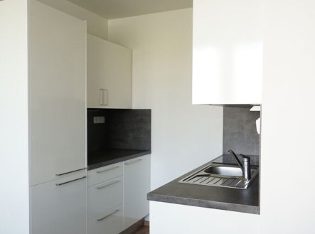 Pronájem bytu, 1+kk, 27 m²