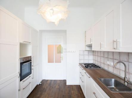 Pronájem bytu, 2+kk, 43 m²