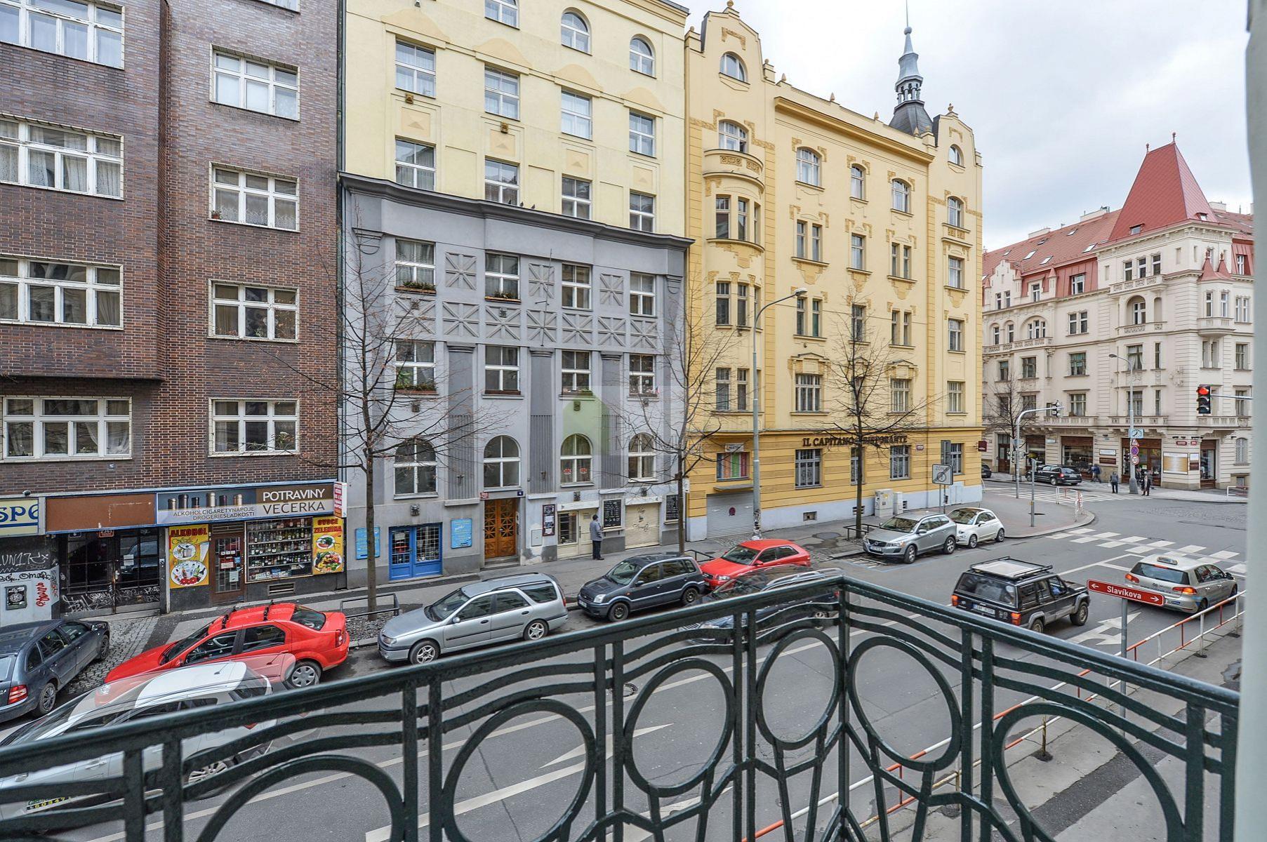 381342-resize-byt-3-1-ondrickova-zizkov-praha-3.jpeg