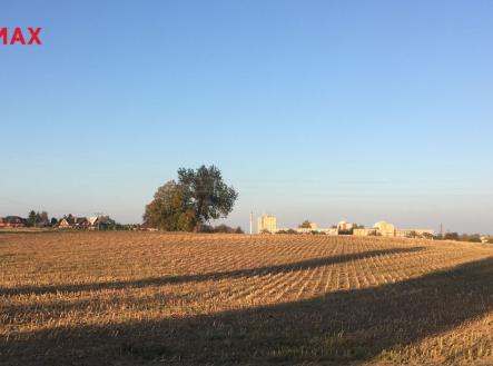 Prodej pozemku pro komerční výstavbu, 20 875 m²