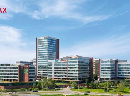 Pronájem kanceláře, 924 m²