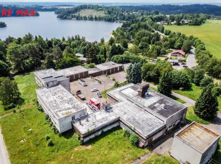 Pronájem skladovací prostor, 2 209 m²