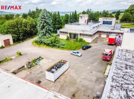 Pronájem skladovací prostor, 2 209 m²