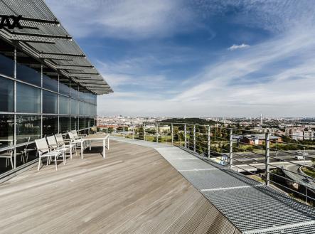 Pronájem kanceláře, 956 m²