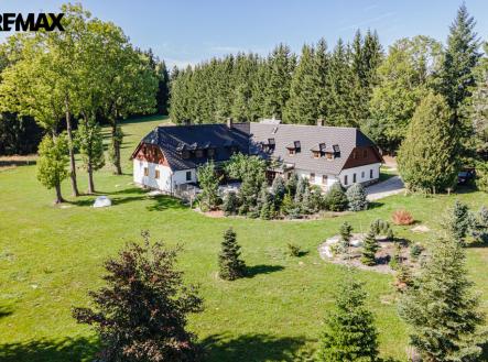 Prodej hotel, 700 m²