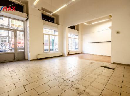 Pronájem - obchodní prostor, 47 m²