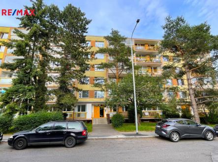 Pronájem bytu, 3+kk, 63 m²