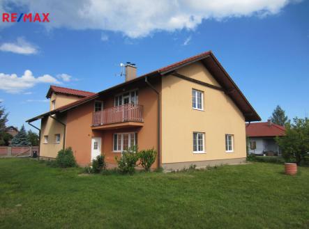 Prodej - dům/vila, 304 m²