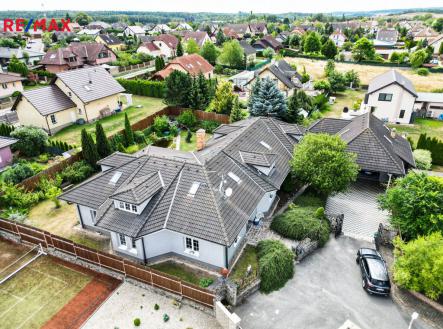 Prodej - dům/vila, 447 m²