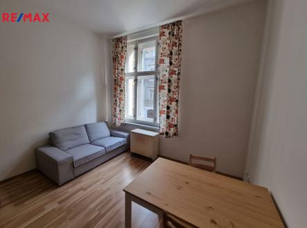 Pronájem bytu, 1+kk, 21 m²